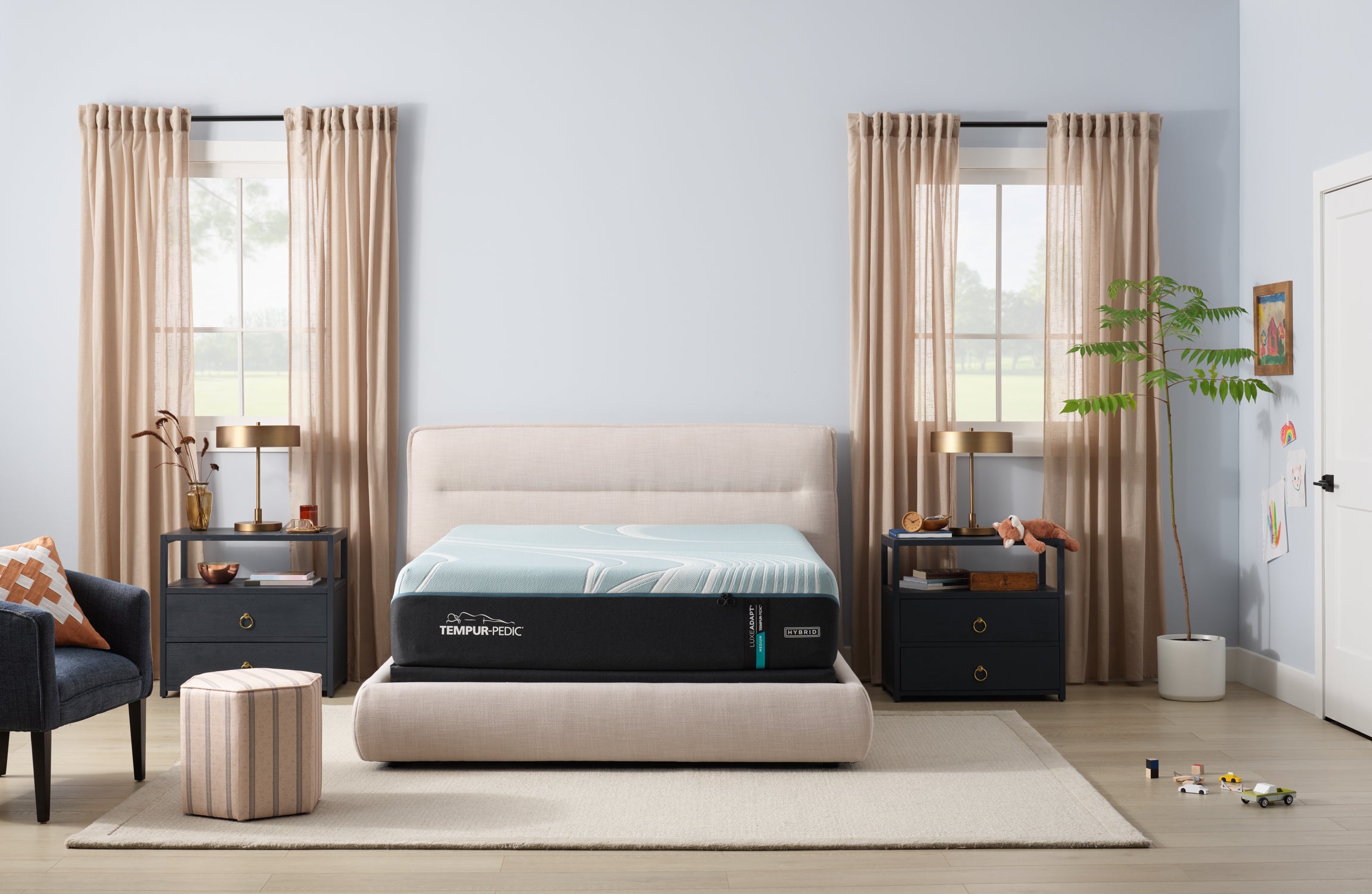 2024 Temper-Pedic LuxAdapt Medium Hybrid