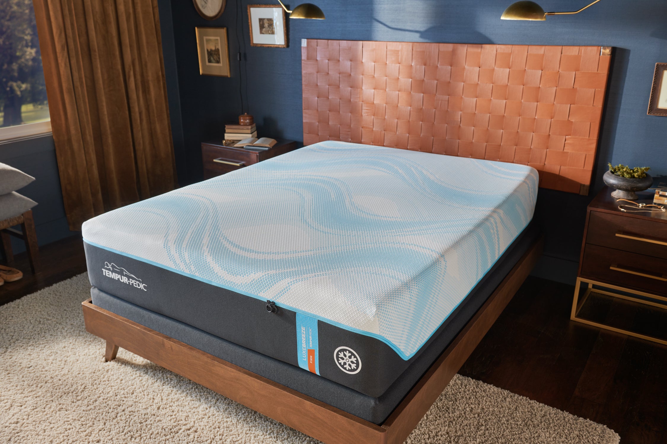Tempur-Pedic LuxeBreeze Firm