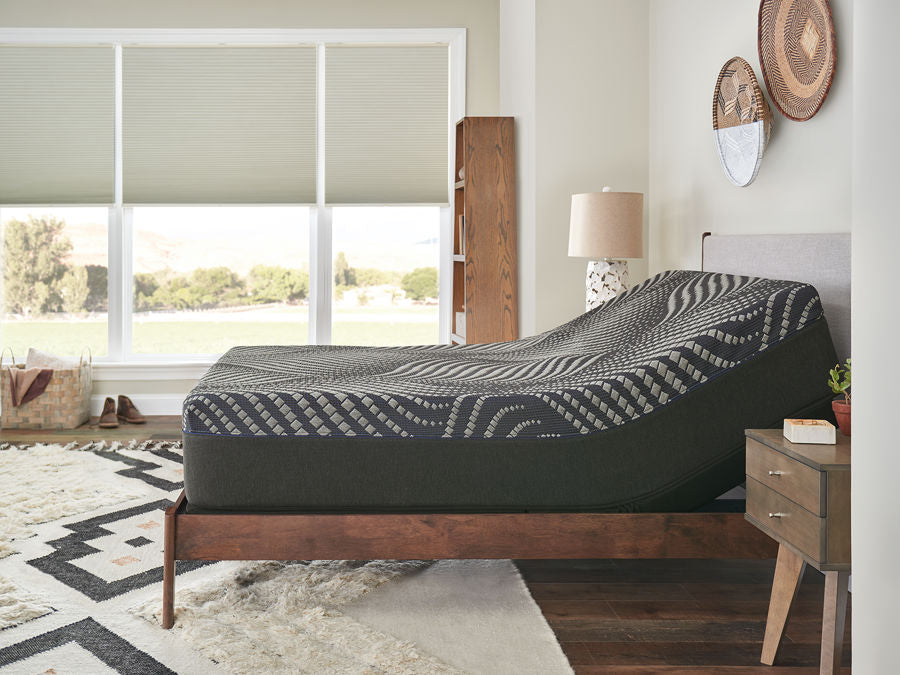 Sealy Posturepedic Plus Hybrid Albany 13" Medium Mattress - FLOOR MODEL CLOSEOUT