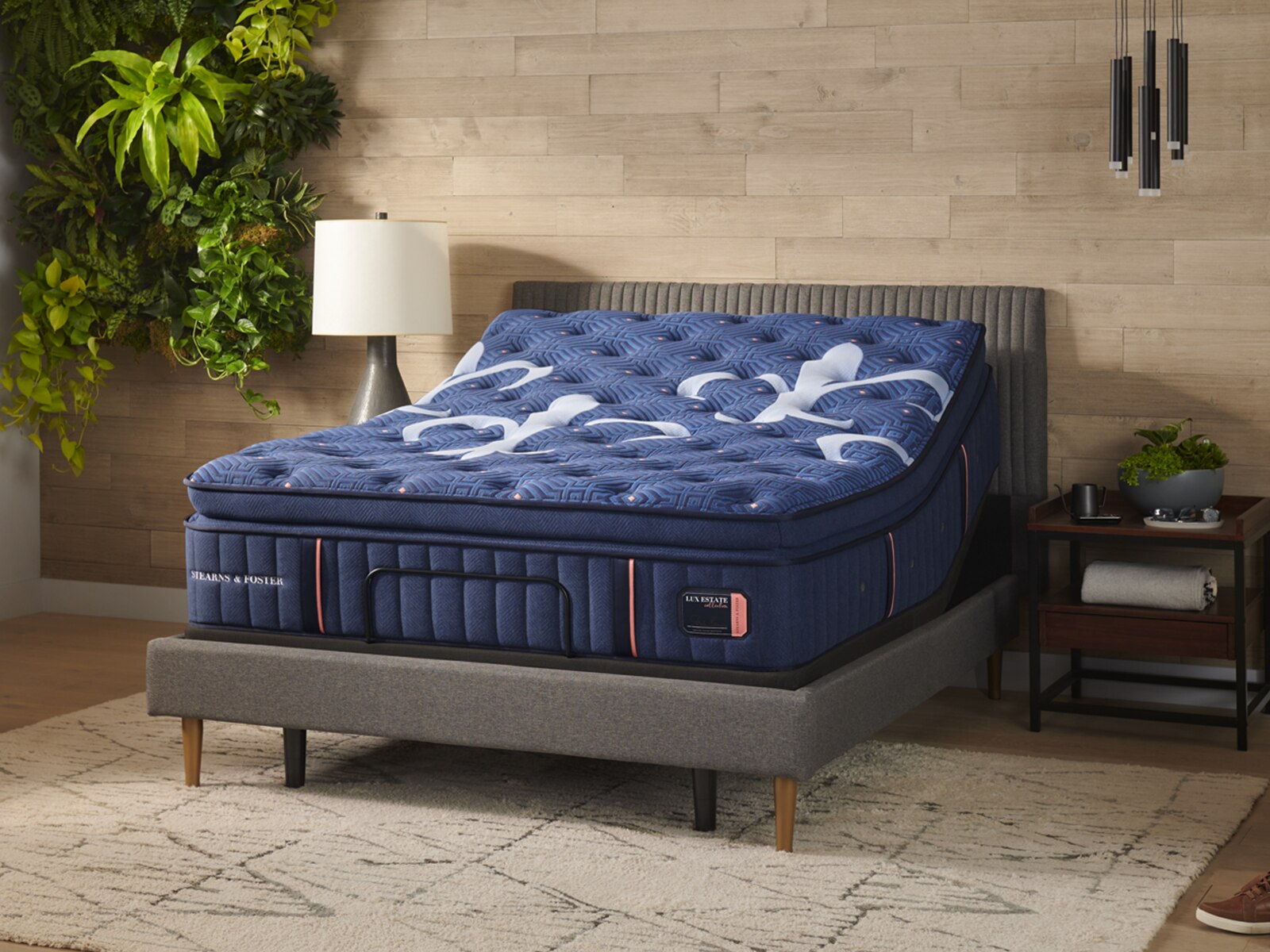 Stearns & Foster Lux Estate Firm Euro Pillow Top